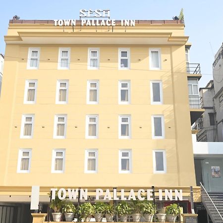 Hotel Town Grand Patel Nagar Neu-Delhi Exterior foto