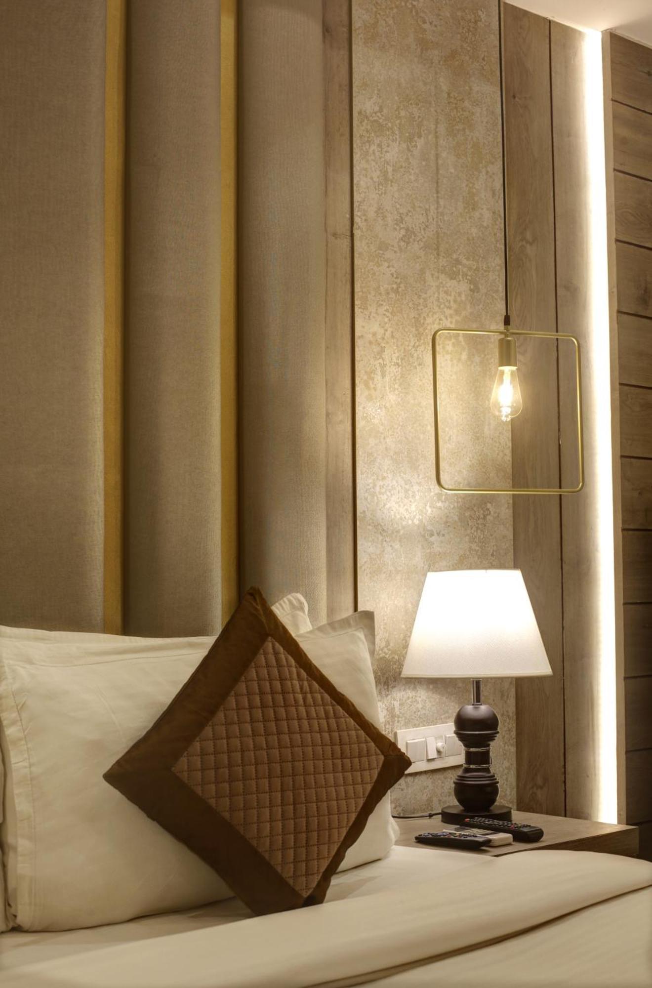 Hotel Town Grand Patel Nagar Neu-Delhi Exterior foto