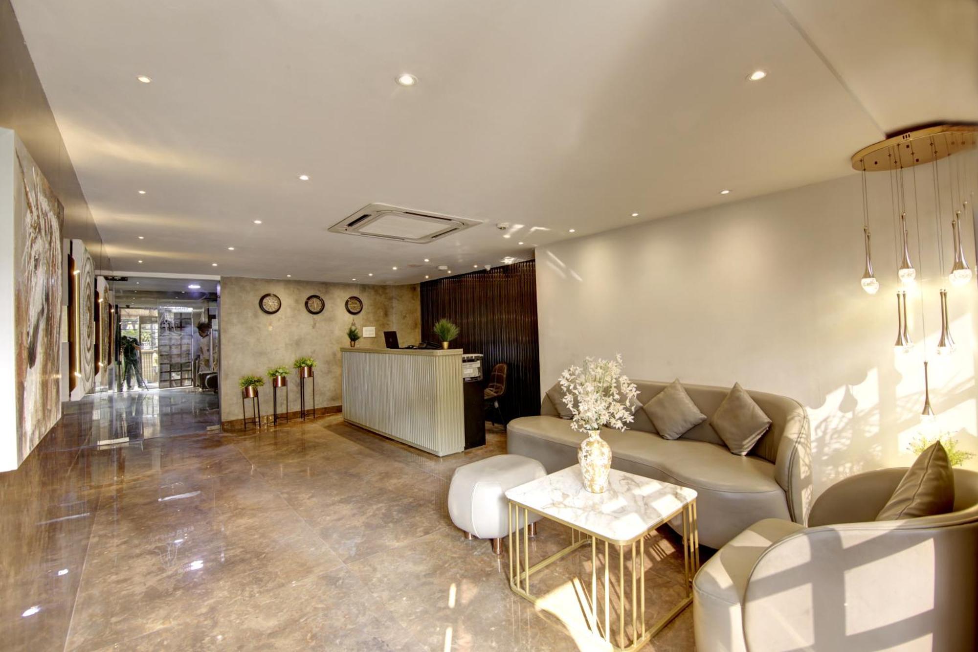 Hotel Town Grand Patel Nagar Neu-Delhi Exterior foto